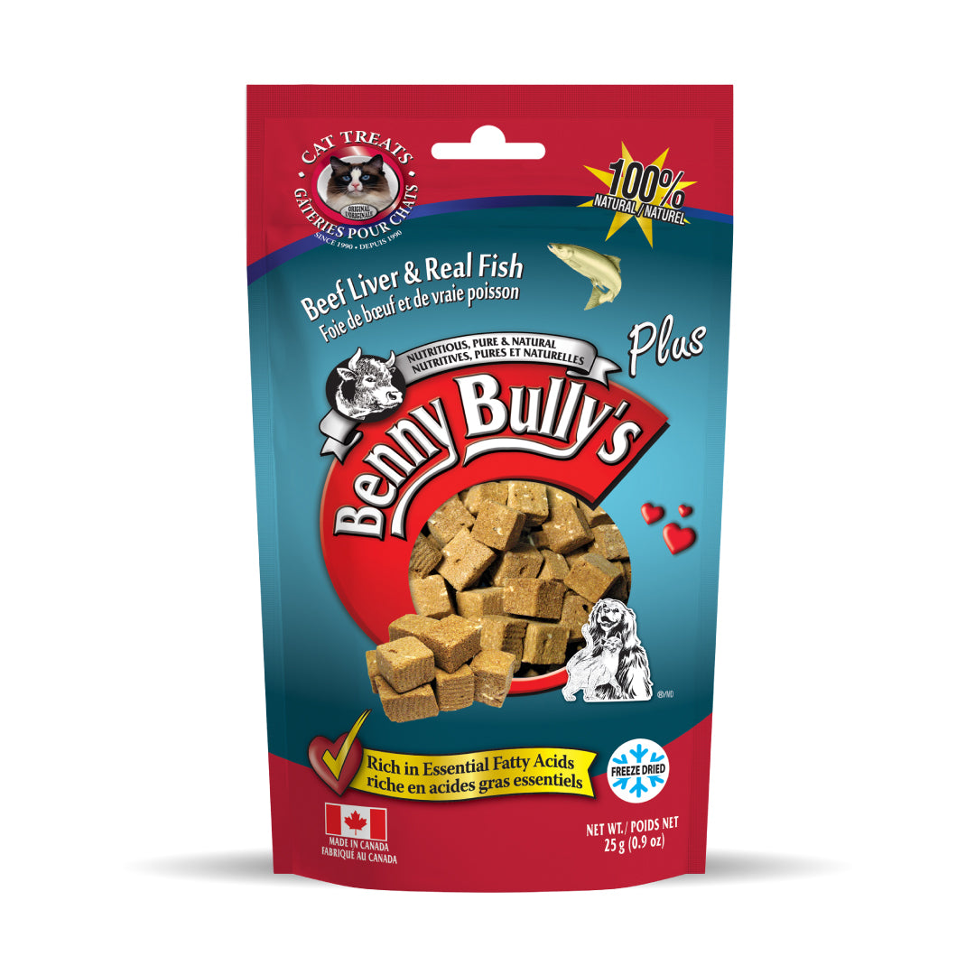 blue and red pouch of 25g cat treats with white fish and beef liver